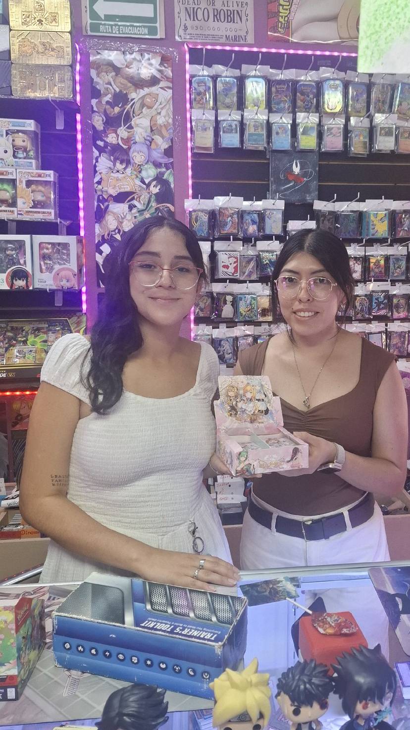 ¡Waifus y poke!