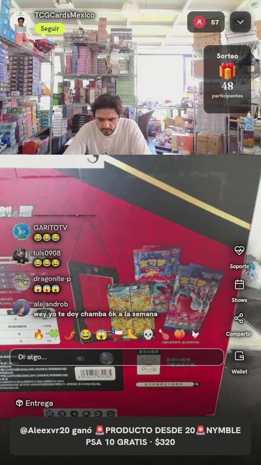 Pikachu V-UNION Gift Box Chino