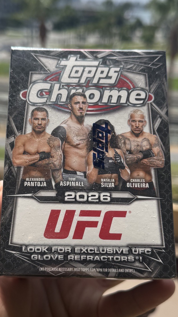 1 pack Topps chrome UFC (blaster box)