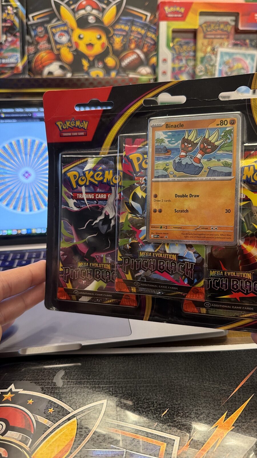 Blister Pack Pitch Black Gratis!