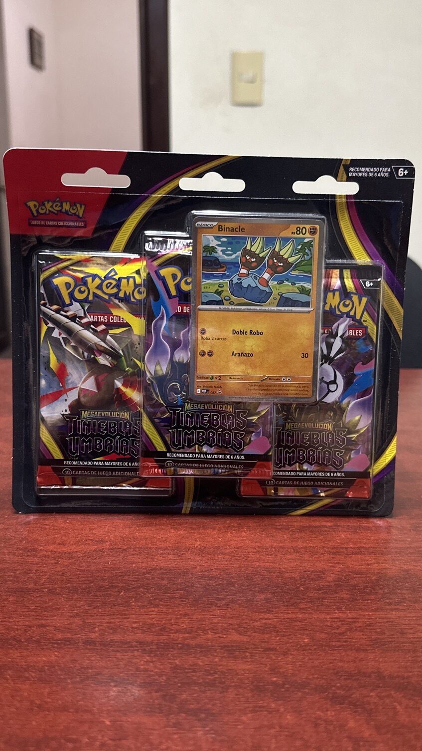 Blister Pitch Black en Español