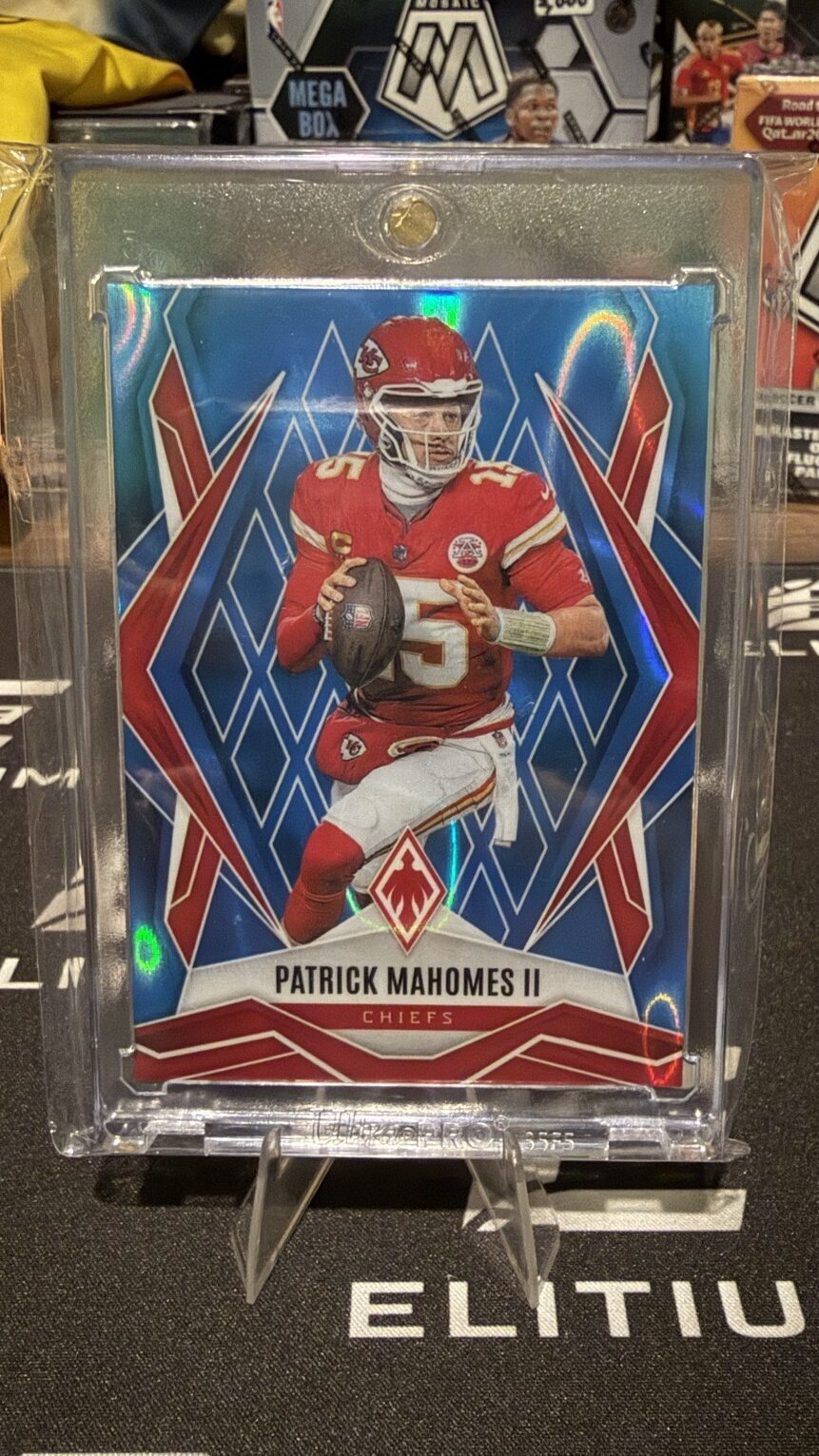MAHOMES /325