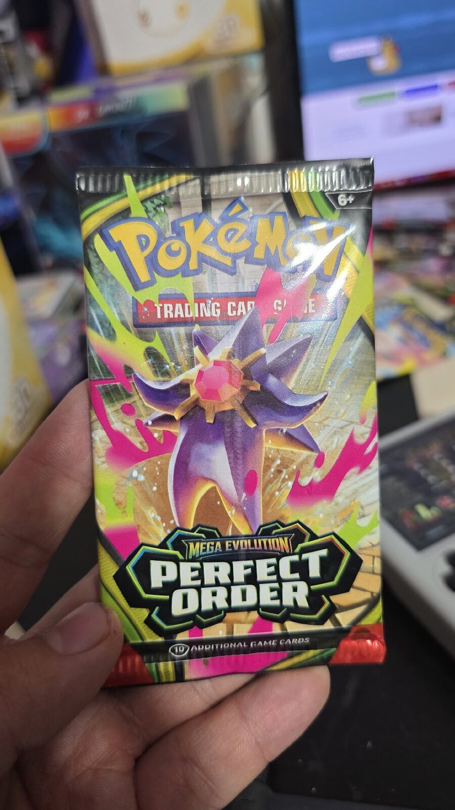 Sobre Pokémon TCG Perfect Order