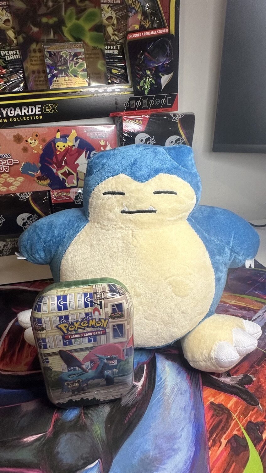 snorlax peluchón y mini tin