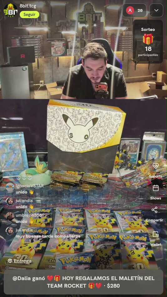 Pokémon Celebrations Elite Trainer Box