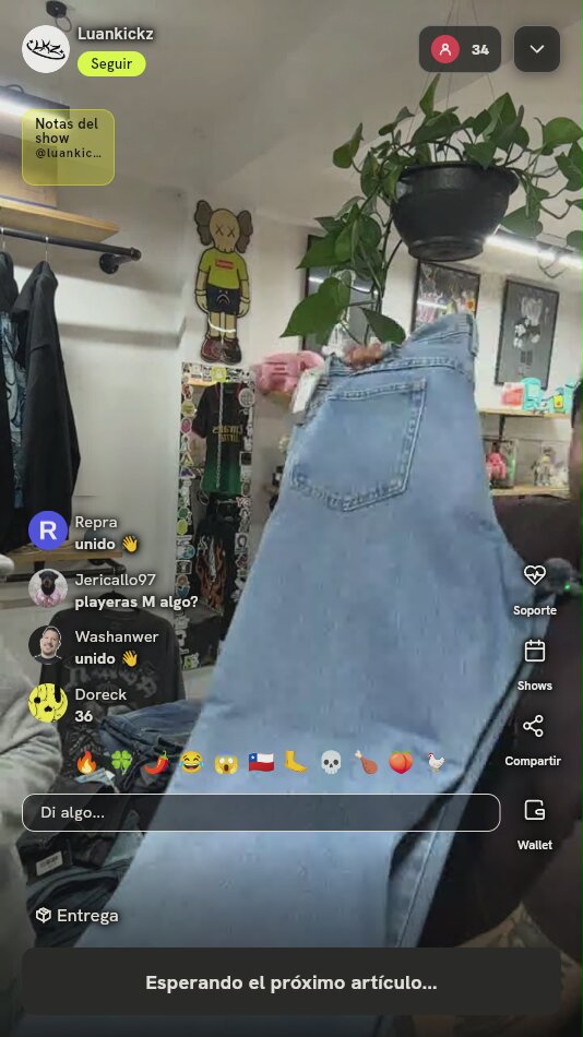 Pantalones de mezclilla azul claro