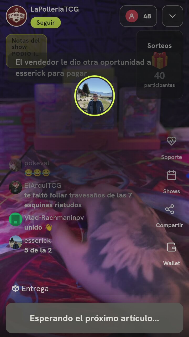 Cartas Pokémon en exhibidor