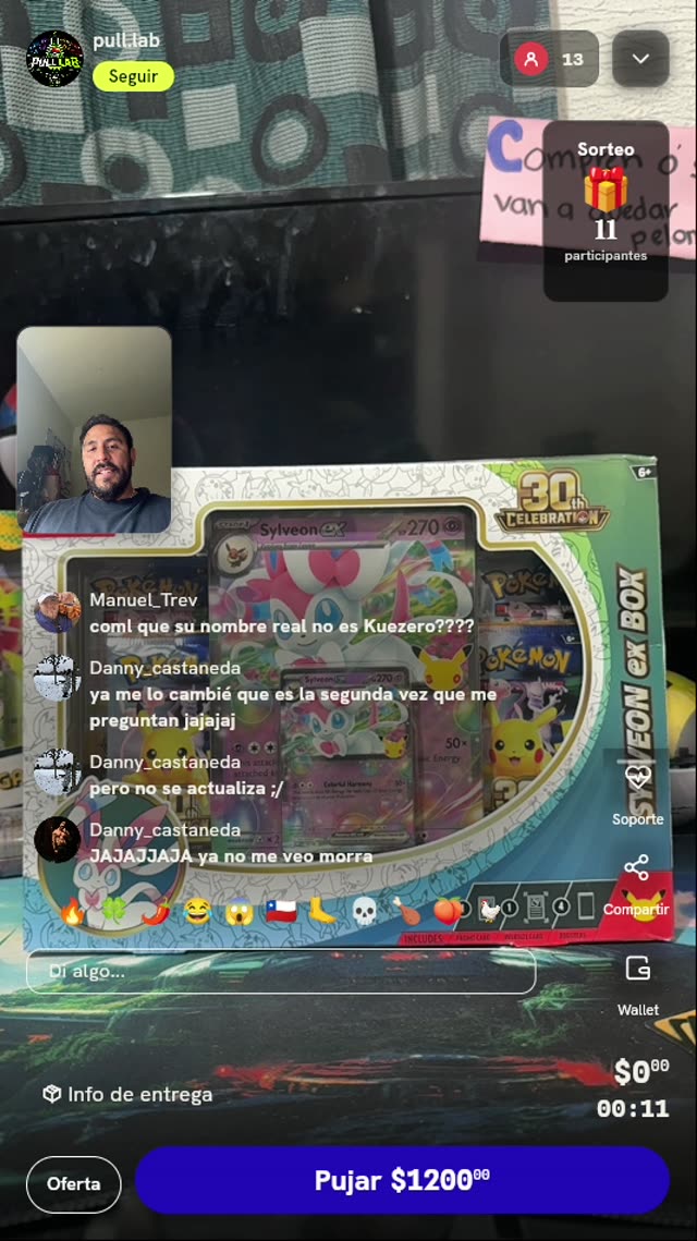 Caja Pokémon 30th Celebration Sylveon ex
