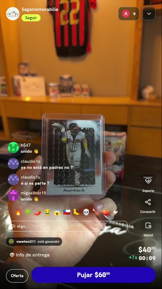 Carta Ronald Acuña Jr. Topps Chrome Titans