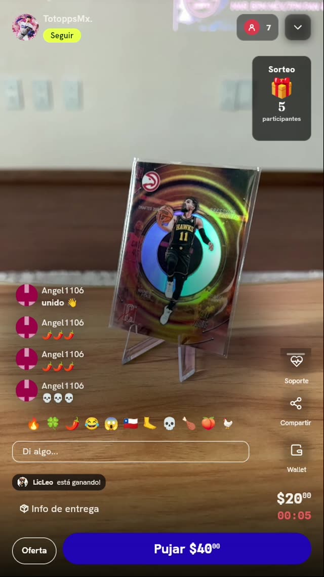 Carta Trae Young Topps Signature Class
