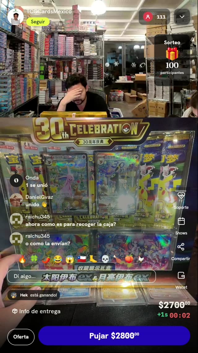 Caja Pokémon 30th Celebration Espeon y Umbreon