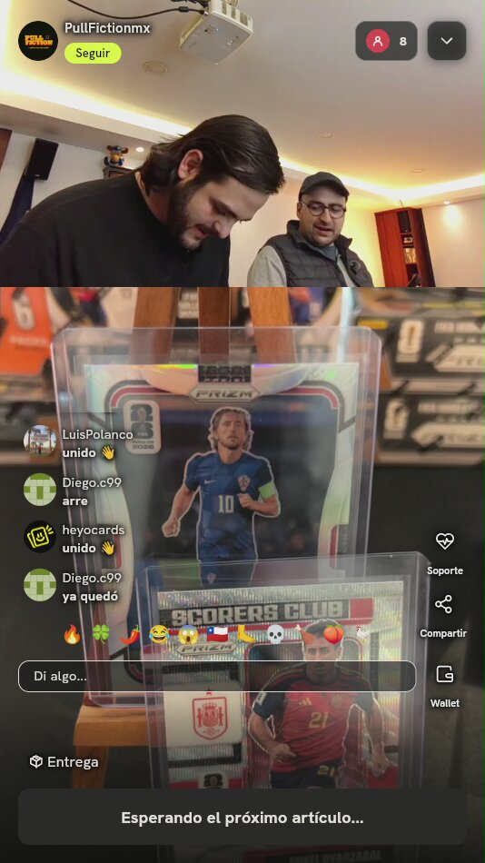 Cartas Panini Prizm Modric y Oyarzabal