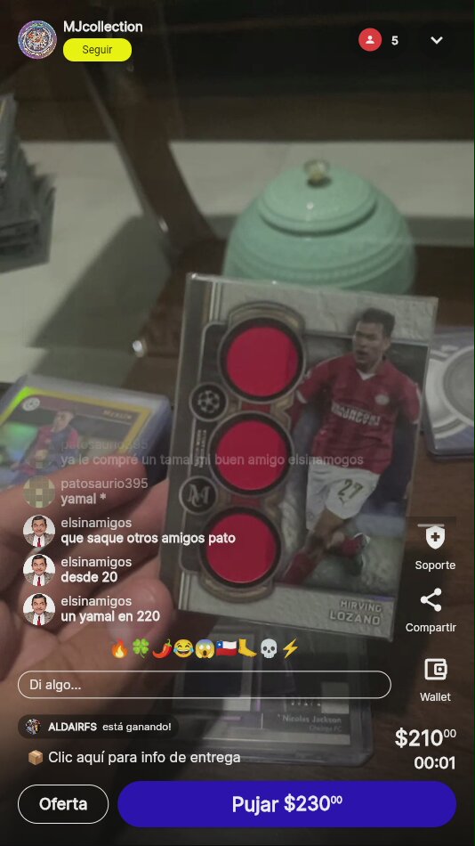 Chucky Lozano Champions FC Card