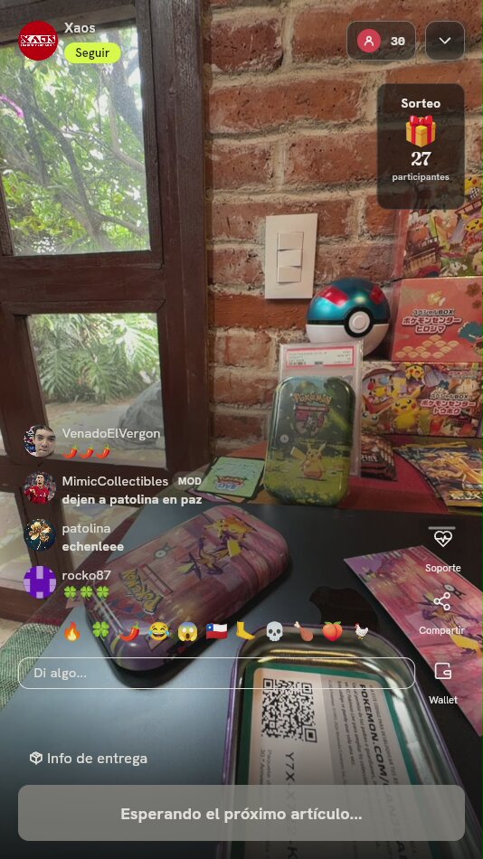 Lata Mini Pokémon Celebrations TCG