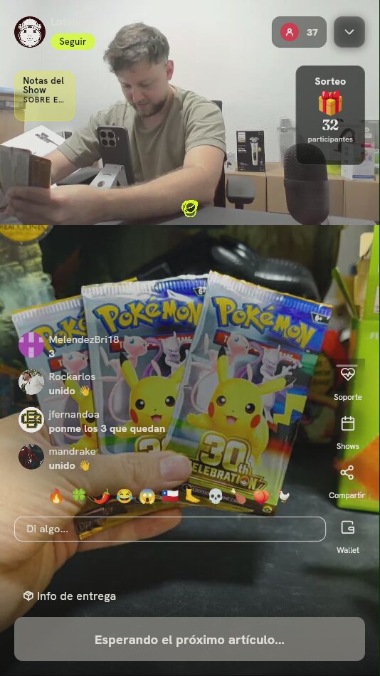 Tres sobres Pokémon TCG Celebrations