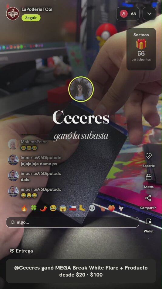 Carta Pokémon en Funda Protectora