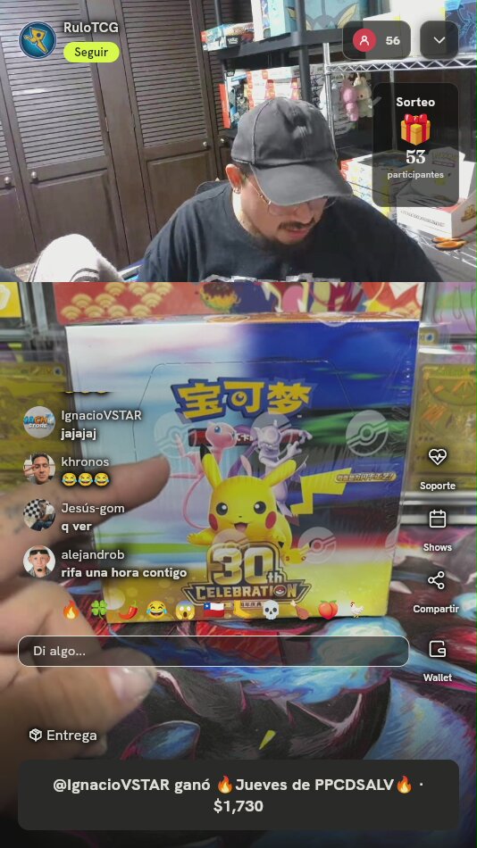 Caja 30th Celebration Pokémon Chino