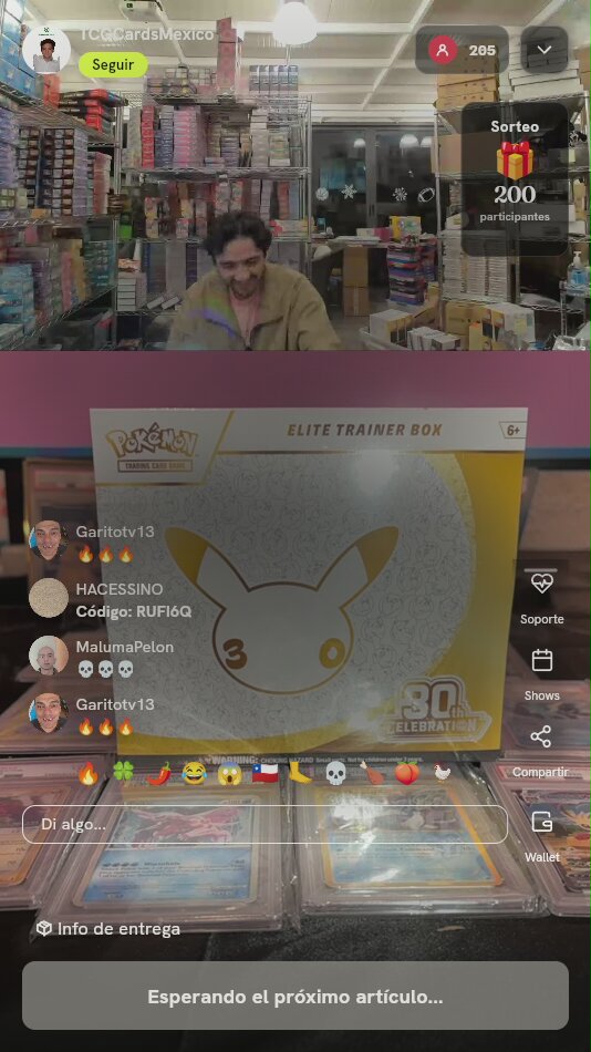 Elite Trainer Box Pokémon Celebrations