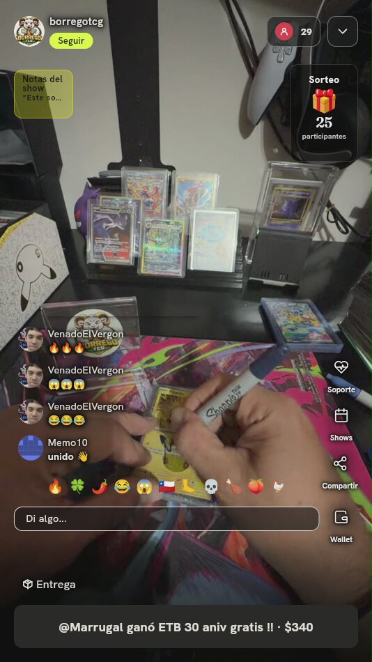 Carta Pokémon Pikachu Celebrations Holo