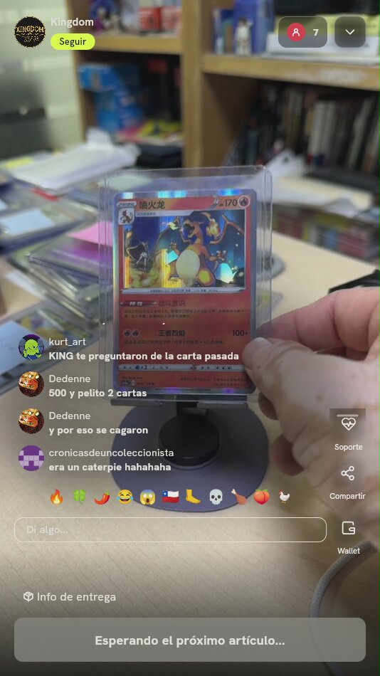 Carta Pokémon Charizard Holo Chino