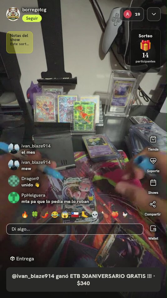 Carta Pokémon Mew VMAX
