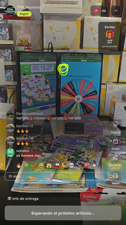 Lote Sobres y Coleccionables Pokémon