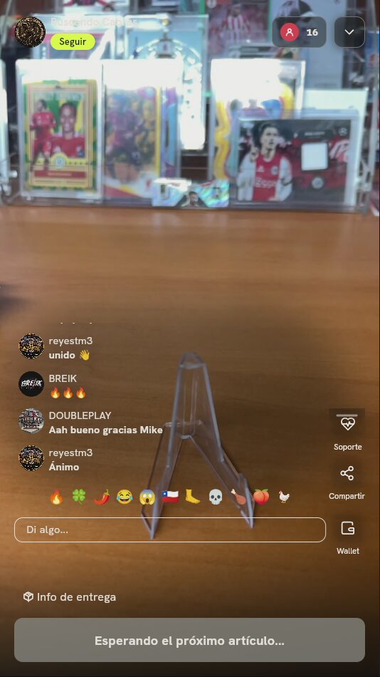 Cartas Panini Erik Lira RC y Kylian Mbappé