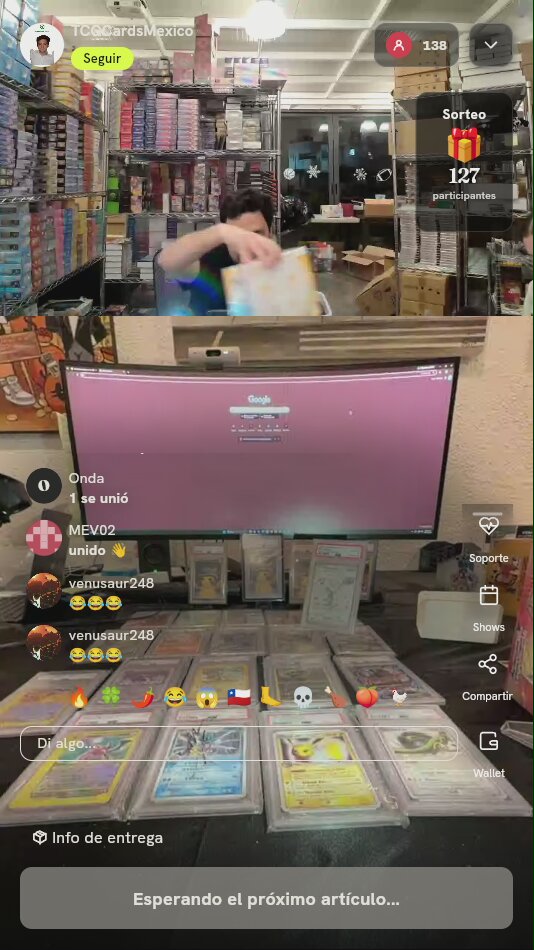 Caja Pokémon 30th Celebration Chino